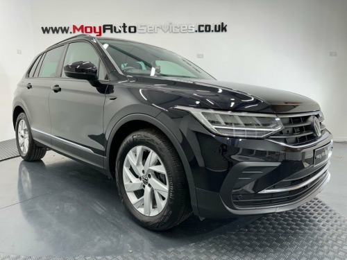 Volkswagen Tiguan  2.0 LIFE TDI DSG 5d 148 BHP