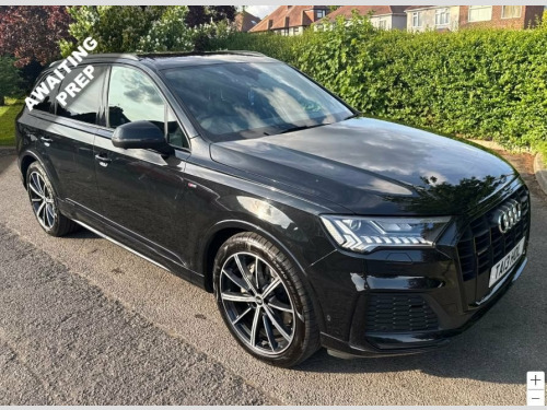 Audi Q7  3.0 TDI V6 50 Black Edition SUV 5dr Diesel Tiptron