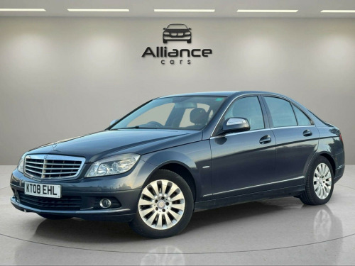 Mercedes-Benz C-Class C220 2.1 C220 CDI Elegance Auto Euro 4 4dr