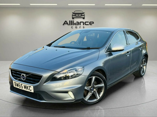 Volvo V40  2.0 T2 R-Design Euro 6 (s/s) 5dr
