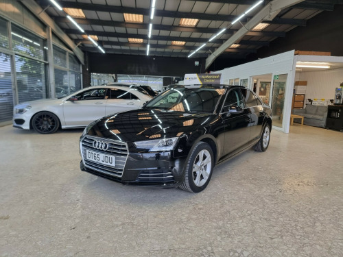 Audi A4  TFSI SPORT 4-Door