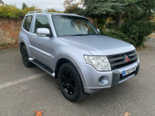 Mitsubishi Shogun  3.2 DI-DC Equippe Auto 4WD Euro 4 3dr SWB