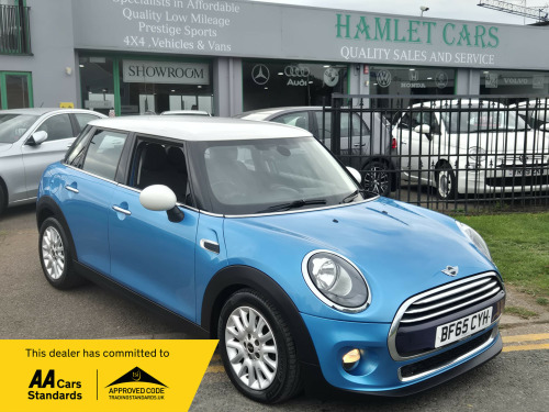 MINI Hatch  1.5 Cooper D Hatchback 5dr Diesel Auto Euro 6 (s/s) (116 ps)