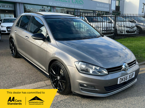 Volkswagen Golf  2.0 TDI BlueMotion Tech GT Edition Hatchback 5dr Diesel Manual Euro 6 (s/s) 