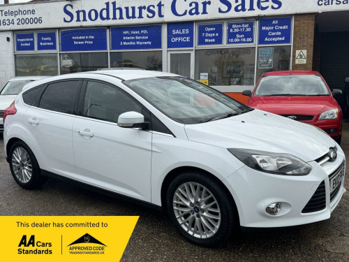 Ford Focus  1.6 Zetec Euro 5 5dr