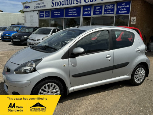 Toyota AYGO  1.0 VVT-i Platinum MultiMode Euro 4 5dr (AC)