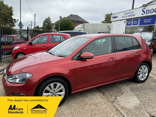 Volkswagen Golf  2.0 TDI BlueMotion Tech GT Euro 5 (s/s) 5dr