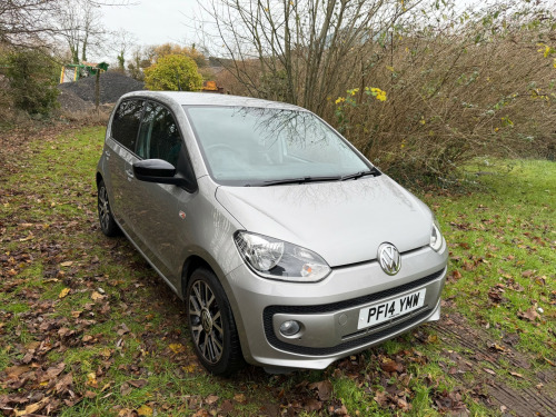 Volkswagen up!  1.0 Groove up Hatchback 5dr Petrol Manual Euro 5 (75 ps) 