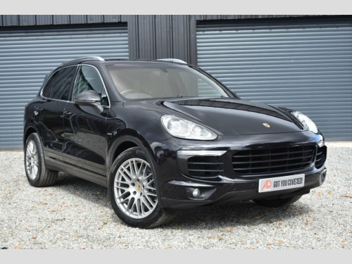 Porsche Cayenne  3.0 TD V6 SUV 5dr Diesel TiptronicS 4WD Euro 6 (s/