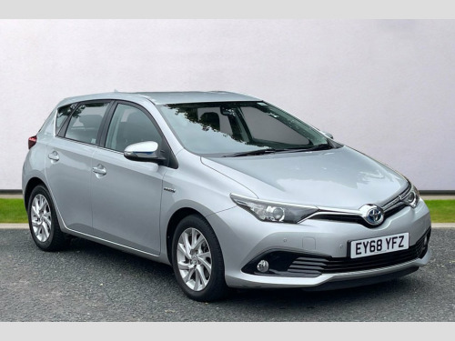 Toyota Auris  1.8 VVT-h Icon Tech Hatchback 5dr Petrol Hybrid CV