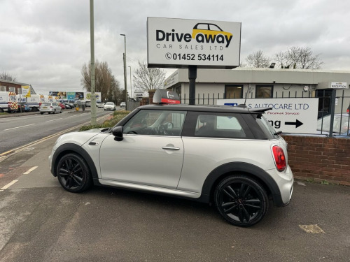 MINI Hatch  1.5 Cooper Hatchback 3dr Petrol Manual Euro 6 (s/s