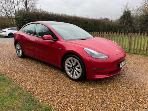 Tesla Model 3  (Dual Motor) Long Range Auto 4WDE 4dr