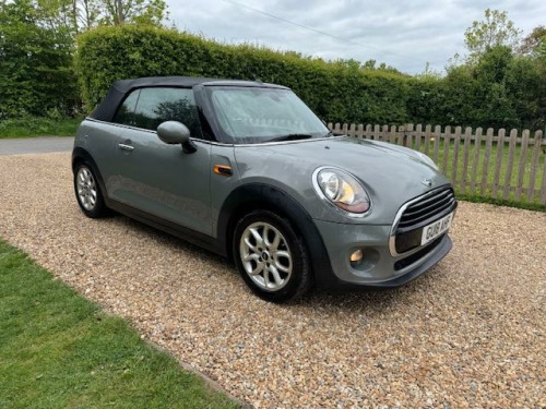 MINI Convertible  1.5 Cooper Euro 6 (s/s) 2dr