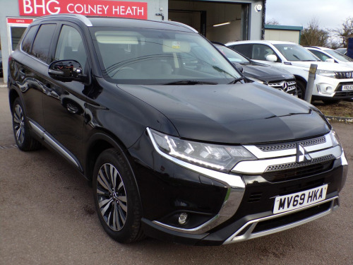 Mitsubishi Outlander  2.0 Exceed 5dr CVT