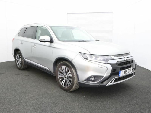 Mitsubishi Outlander  2.0 4 5dr CVT