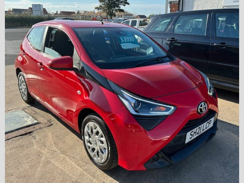 Toyota AYGO  1.0 VVT-i X-Play TSS 5dr