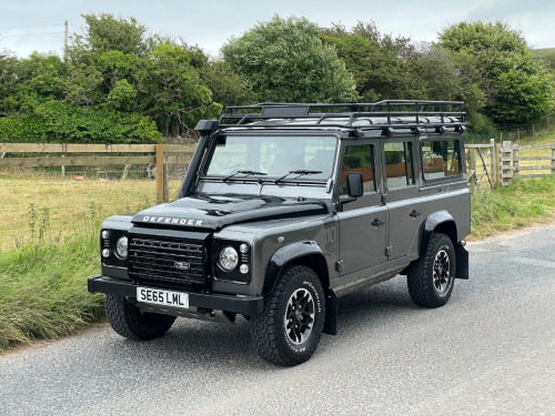 Land Rover Defender  Adventure Station Wagon TDCi [2.2]