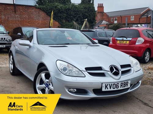 Mercedes-Benz SLK SLK280 3.0 SLK280 Convertible 2dr Petrol 7G-Tronic (222 g