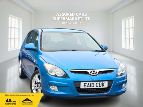 Hyundai i30  1.6 CRDi Premium Hatchback 5dr Diesel Manual 6 Spd 