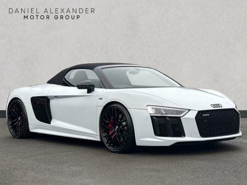 Audi R8  5.2 FSI V10 Spyder 2dr Petrol S Tronic quattro Eur