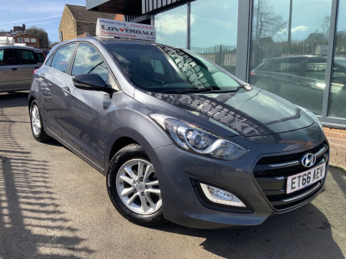 Hyundai i30  1.6 CRDi Blue Drive SE Nav 5dr