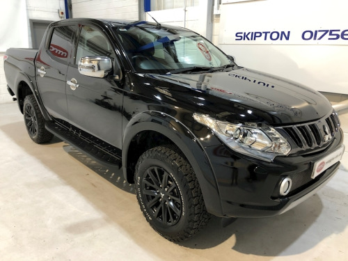 Mitsubishi L200  DI-D DC Barbarian