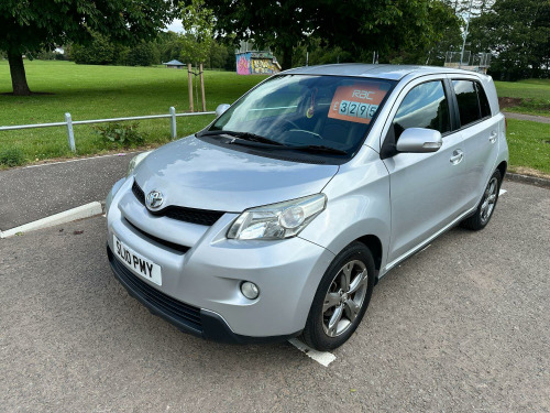 Toyota Urban Cruiser  1.3 Dual VVT-i