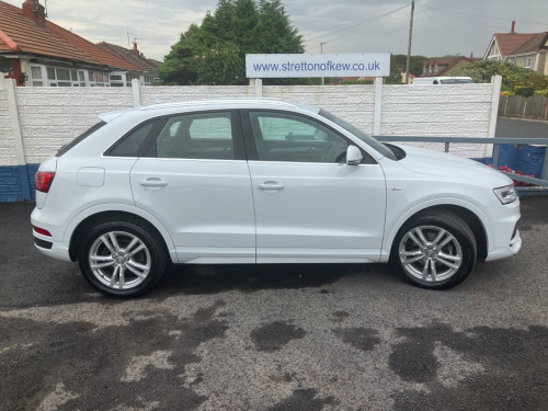 Audi Q3  1.4 TFSI CoD S line Edition