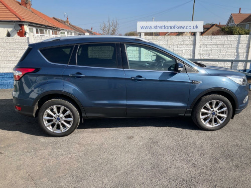 Ford Kuga  1.5 TDCi EcoBlue Titanium Edition