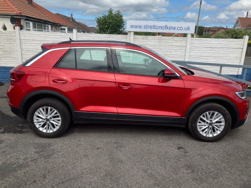 Volkswagen T-ROC 1.5 TSI Life