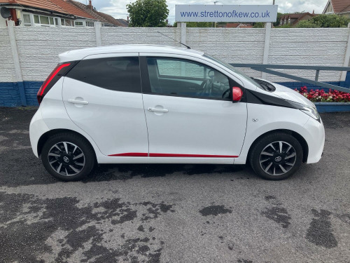 Toyota AYGO 1.0 VVT-i x-trend