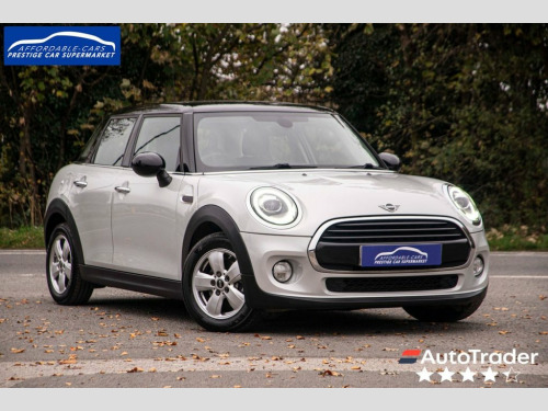 MINI Hatch  1.5 Cooper Classic Hatchback 5dr Petrol Manual Eur