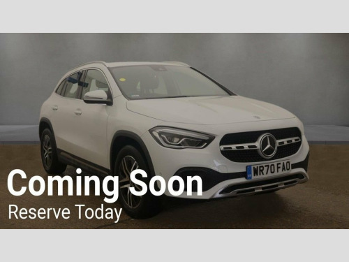 Mercedes-Benz GLA-Class GLA200 1.3 GLA200 Sport (Executive) SUV 5dr Petrol 7G-DCT