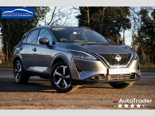 Nissan Qashqai  1.3 DIG-T MHEV N-Connecta SUV 5dr Petrol Hybrid Ma