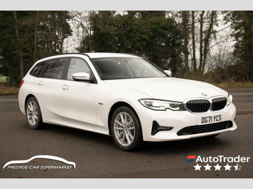 BMW 3 Series  2.0 330e 12kWh SE Pro Touring 5dr Petrol Plug-in H