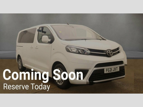 Toyota PROACE Verso  1.5D Shuttle Medium MPV 5dr Diesel Manual MWB Euro