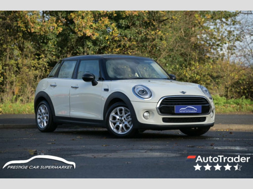MINI Hatch  1.5 Cooper Classic Hatchback 5dr Petrol Manual Eur