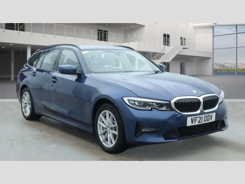 BMW 3 Series  2.0 330e 12kWh SE Pro Touring 5dr Petrol Plug-in H