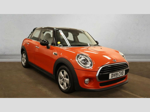 MINI Hatch  1.5 Cooper Classic Hatchback 5dr Petrol Steptronic