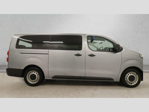 Vauxhall Vivaro  50kWh Edition MPV 5dr Electric Auto LWB (9 Seat, 7 