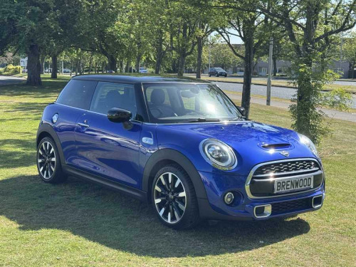 MINI Hatchback  2.0 Cooper S Exclusive Hatchback 3dr Petrol Manual Euro 6 (s/s) (192 ps)