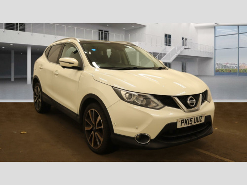 Nissan Qashqai  1.2 DIG-T Tekna XTRON 2WD Euro 5 (s/s) 5dr