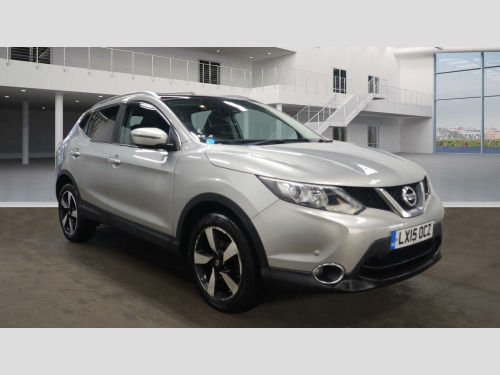 Nissan Qashqai  1.2 DIG-T n-tec+ XTRON 2WD Euro 5 (s/s) 5dr