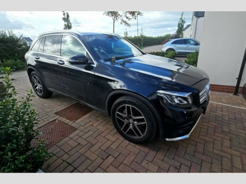 Mercedes-Benz GLC-Class  2.1 GLC220d AMG Line (Premium) SUV 5dr Diesel G-Tronic 4MATIC Euro 6 (s/s) 