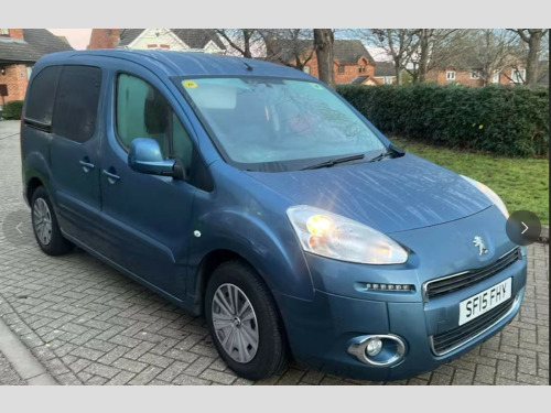 Peugeot Horizon  Wheelchair + 5 Seats  