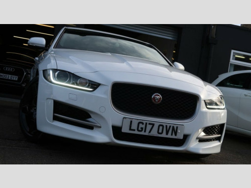 Jaguar XE  2.0d R-Sport Saloon 4dr Diesel Auto Euro 6 (s/s) (