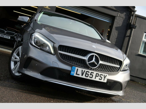 Mercedes-Benz A-Class A180 1.6 A180 Sport (Premium) Hatchback 5dr Petrol 7G-D