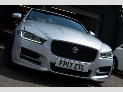 Jaguar XE  2.0d R-Sport Saloon 4dr Diesel Auto Euro 6 (s/s) (