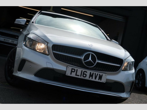 Mercedes-Benz A-Class  1.5 A180d Sport (Executive) Hatchback 5dr Diesel 7