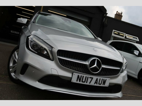 Mercedes-Benz A-Class  1.5 A180d Sport (Premium) Hatchback 5dr Diesel 7G-